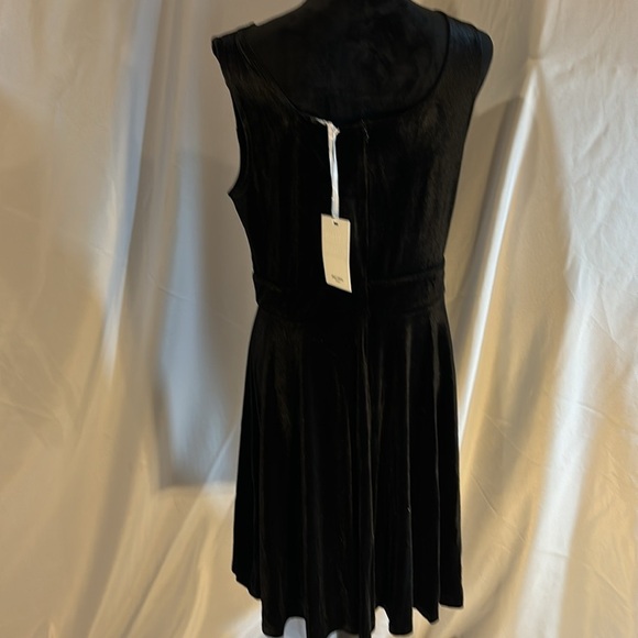 GRACE KARIN Women Sleeveless Lace Patchwork Deep V-Neck A Line Flared Dress - Picture 4 of 16